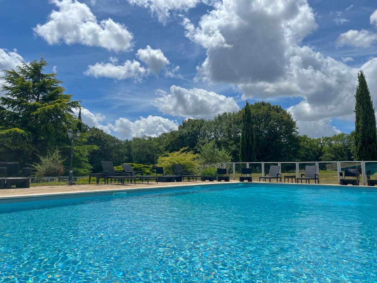 Hotel Western Le Bois De La Marche